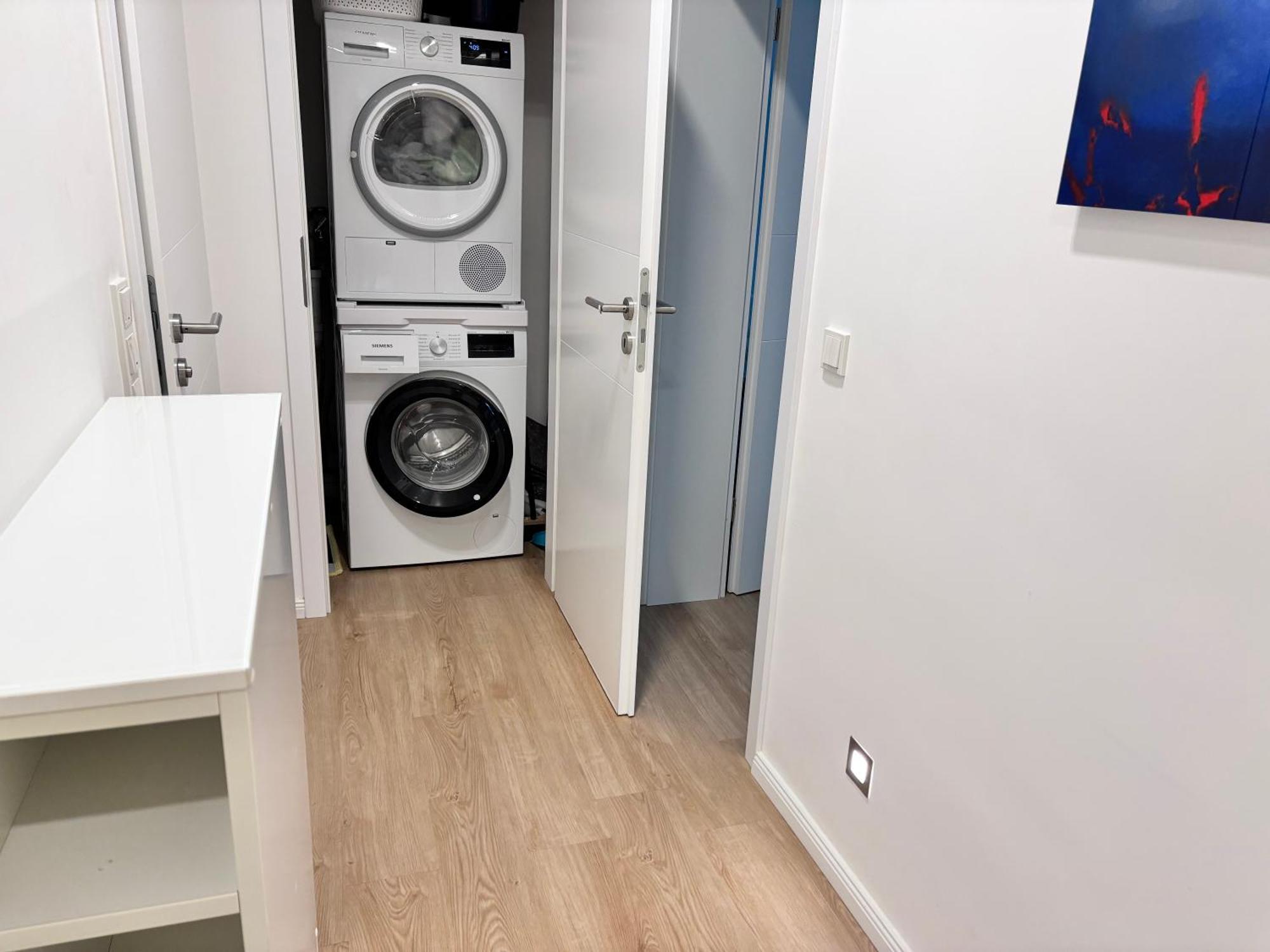Raum2Go - No1 Modernes Ruhiges 2-Schlafzimmer Apartment City & Park Wiesbaden Exterior photo
